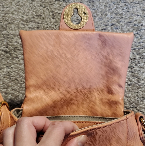 2/$35  👜   peach coloured small cross body bag from co lab! - Picture 9 of 13